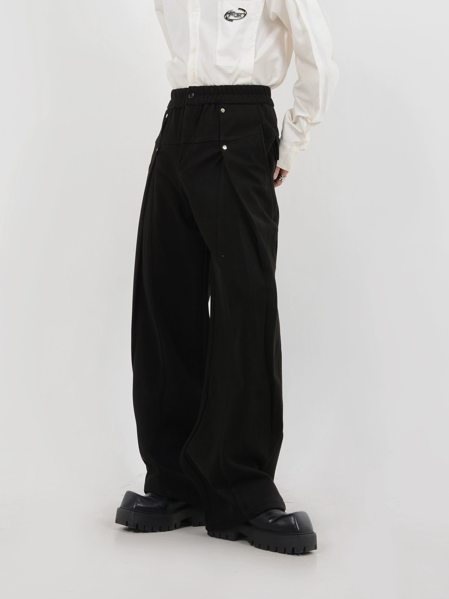 Loose Fit Straight Leg Casual Trousers WN4401