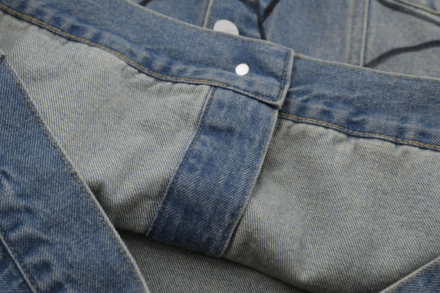 Spiderweb Graffiti Oversize Denim Jacket WN11136