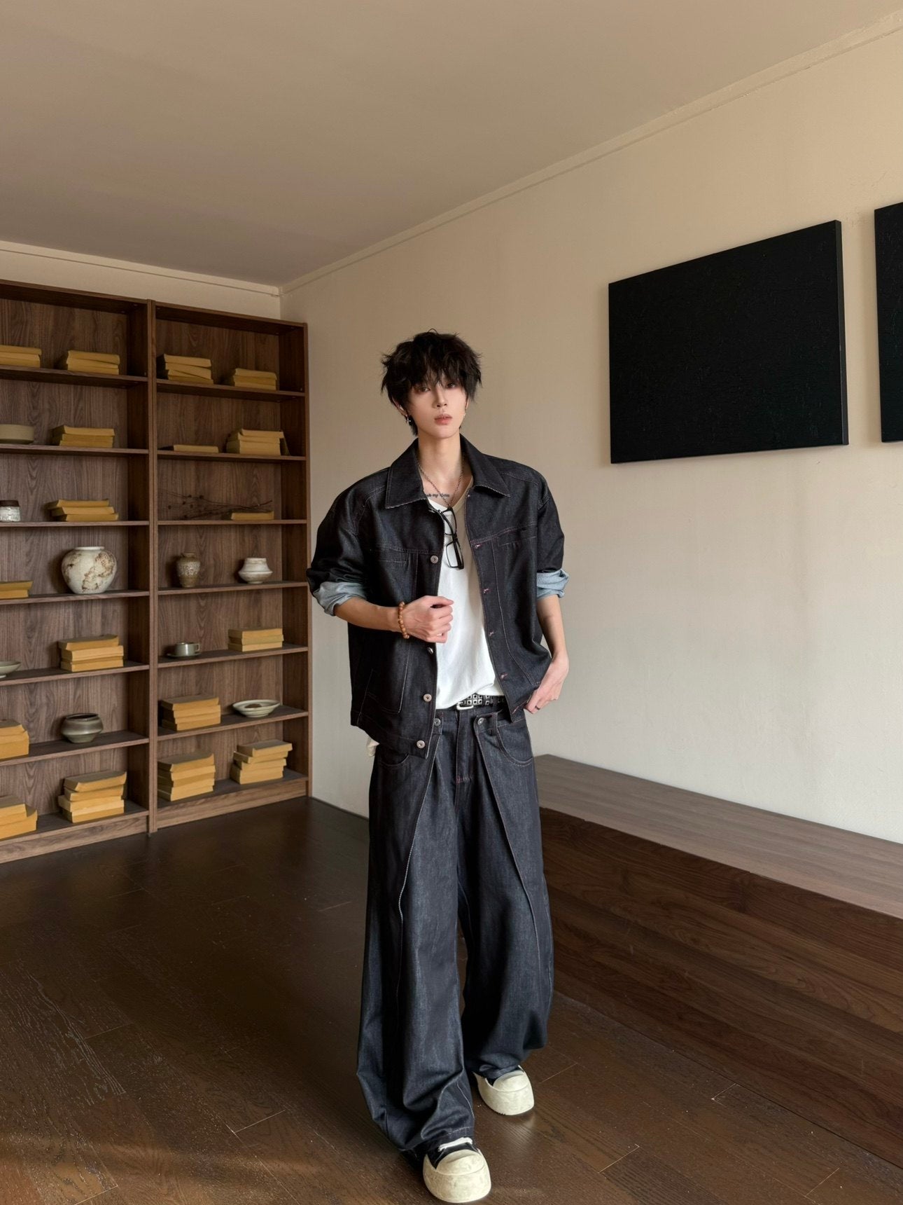 Deconstructed Shoulder-Pad Denim Jacket & Curved Denim Jeans Setup WN23171