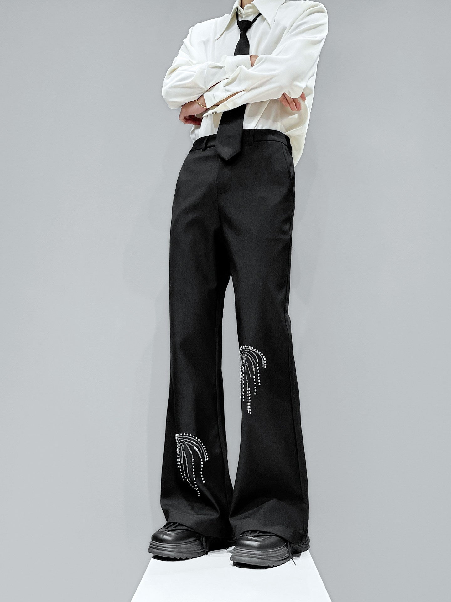 Bead Embellished Flare Trousers WN23942