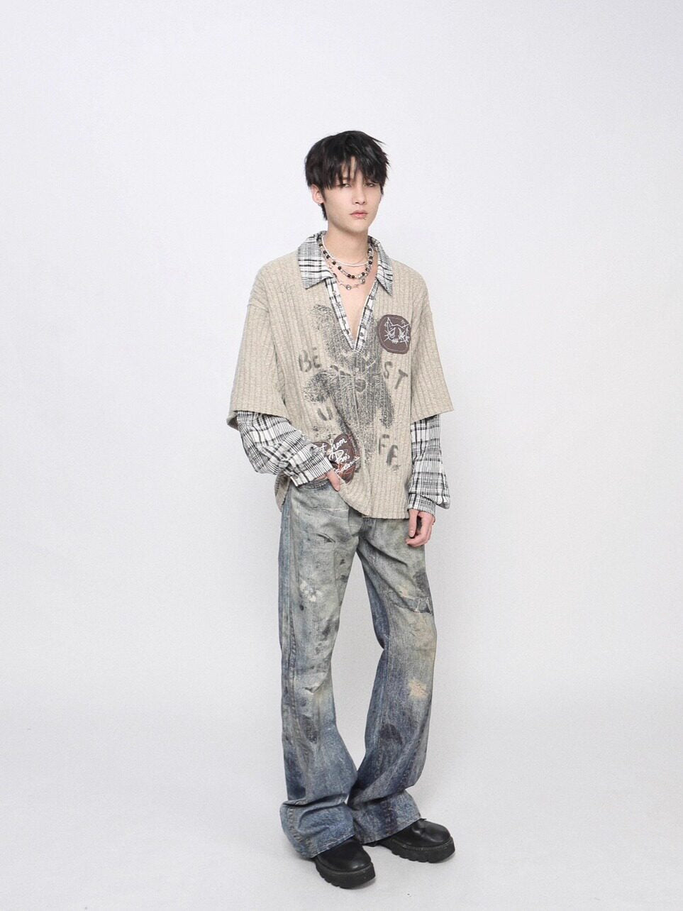 Fake Layered Plaid Sleeve Graphic Print Long Sleeve T-Shirt WN24484