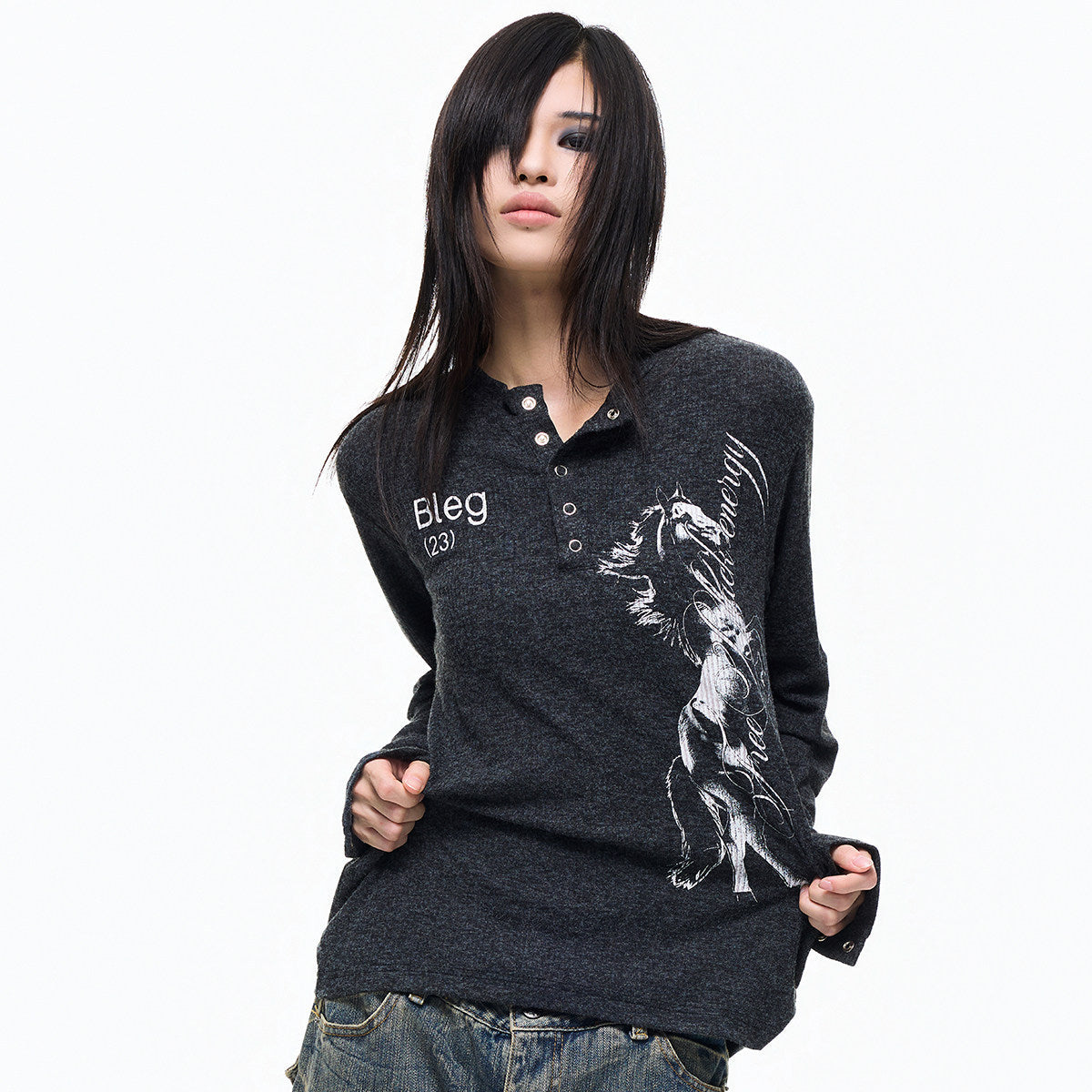 Henley Neck Horse Print Regular Shoulder Long Sleeve T-Shirt WN27329