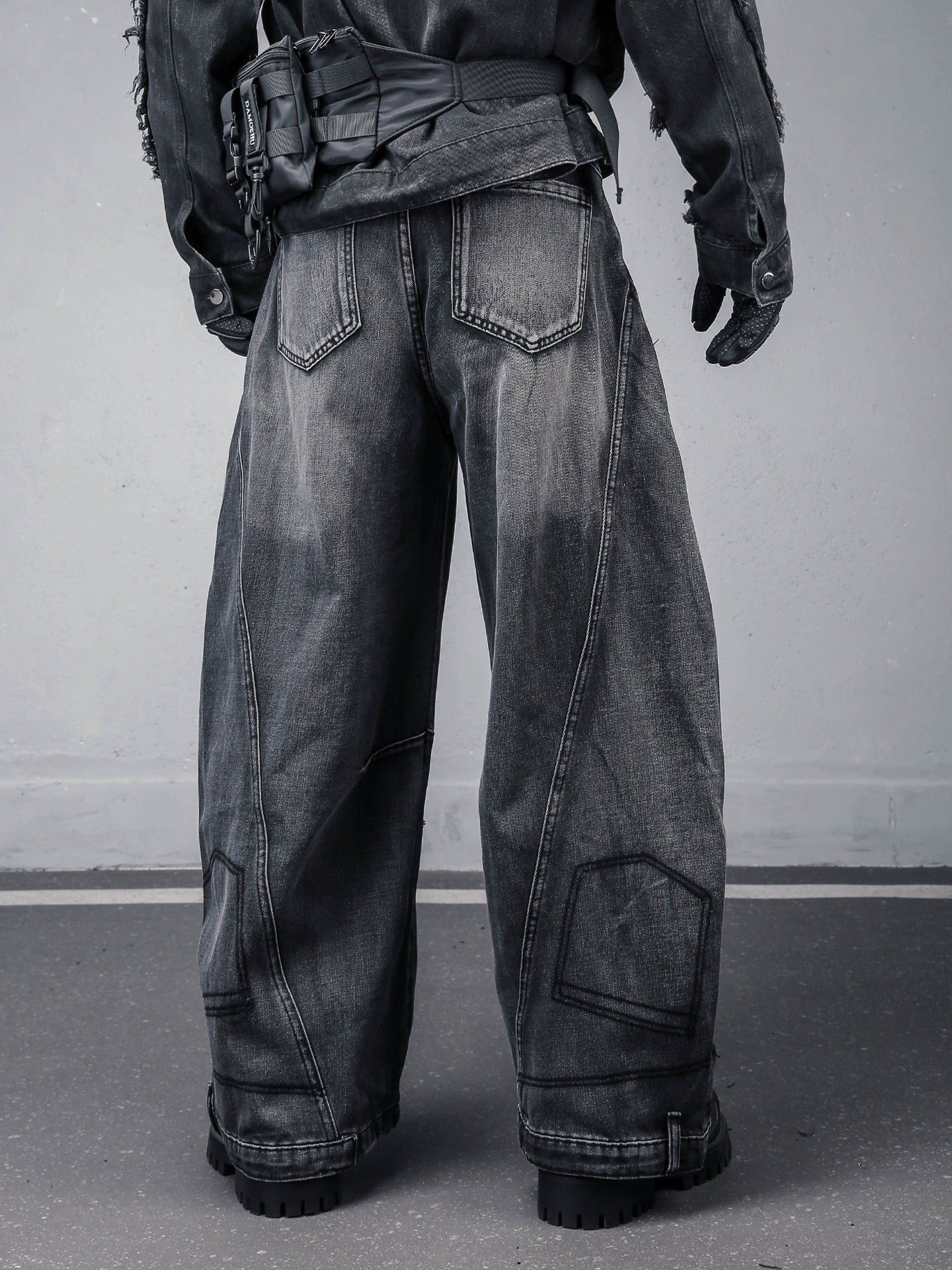 Damage Wash Wide Leg Denim Jeans WN22307