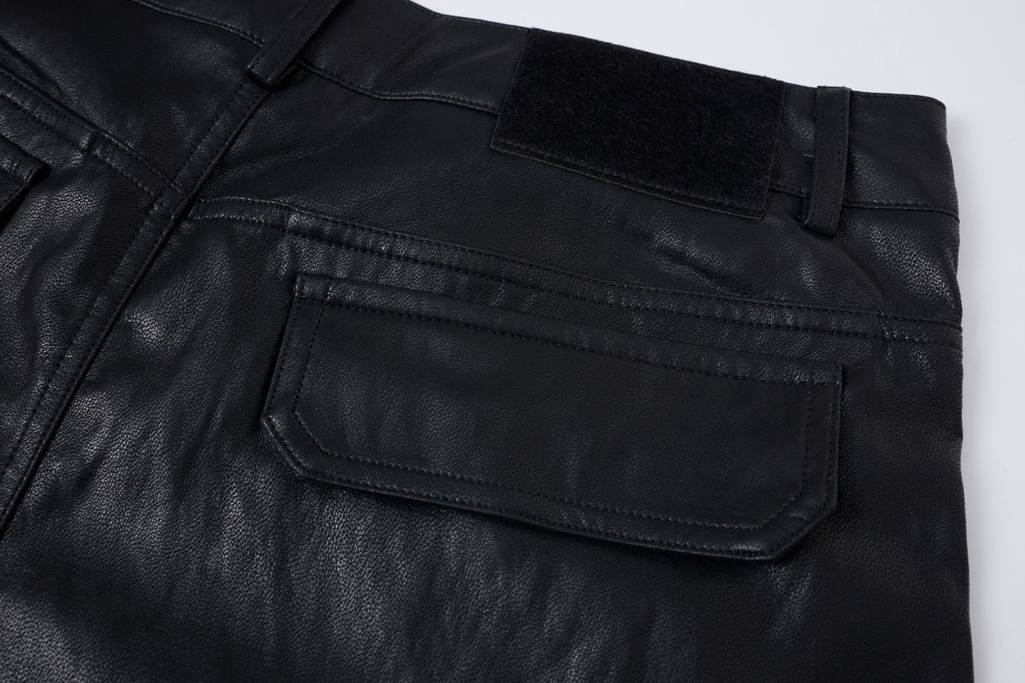 PU Leather Pocket Cropped Wide Leg Cargo Hahf Pants WN25652