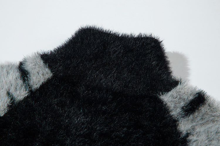 Colorblock Butterfly High-Neck Oversize Knit Cardigan WN11392