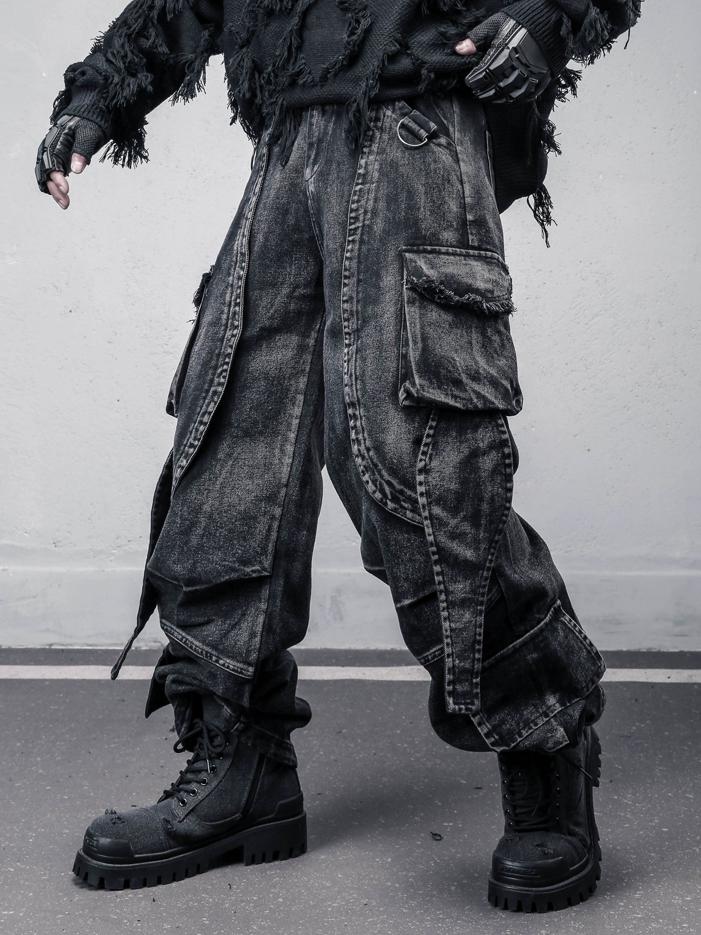 Multi Pocket Wash Damage Wide Leg Denim Jeans WN22388