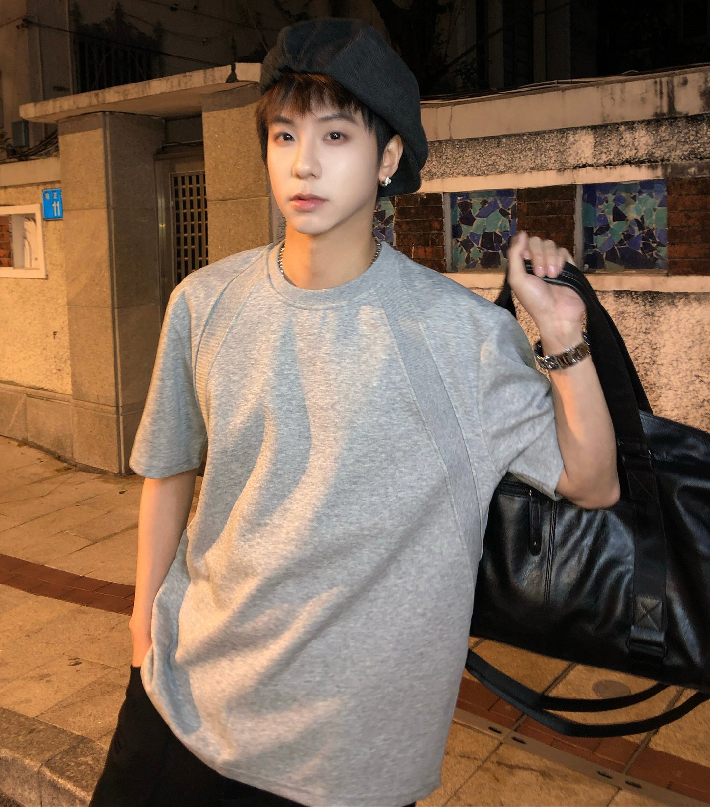 Raglan Design Short Sleeve T-Shirt WN25193
