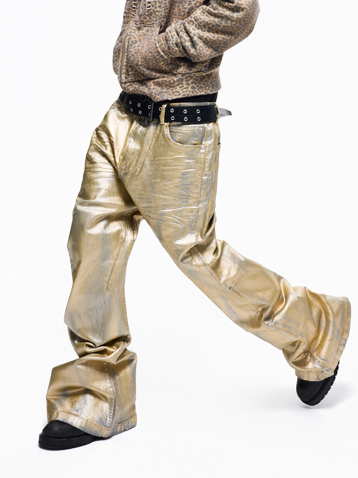 Metallic Coating Stacked Straight Denim Jeans WN27300