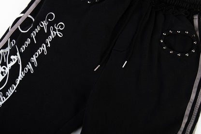 Gothic Letter Print Frayed Waist Wide Leg Sweatpants WN27838