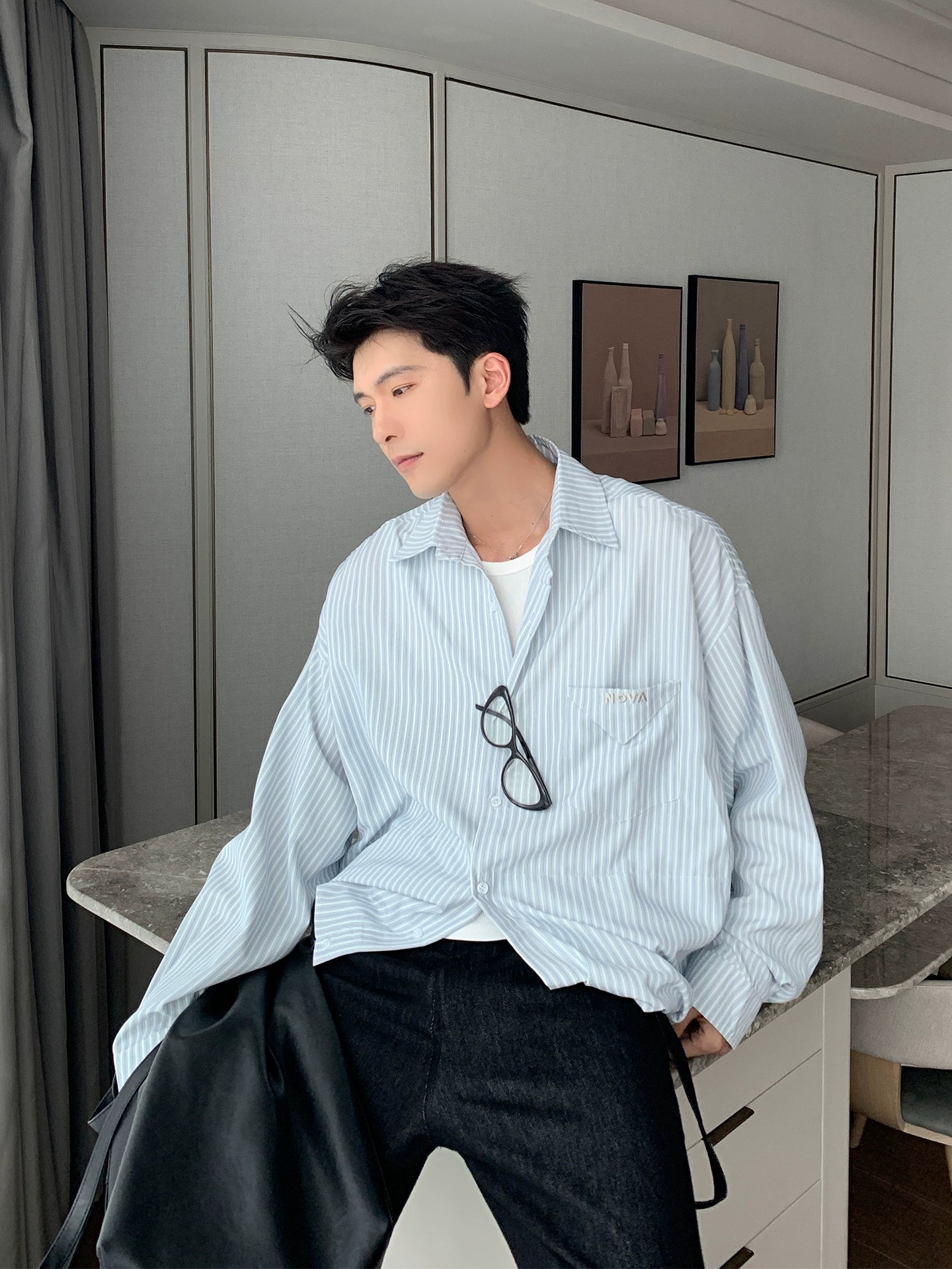 Vertical Stripe Waist-Fit Cotton Long Sleeve Shirt WN20474