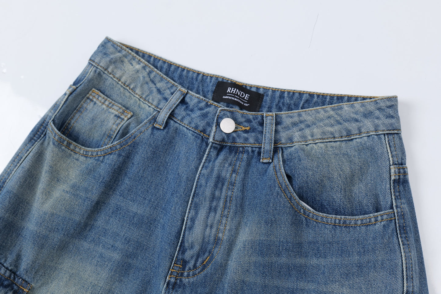 Washed Multi Pocket Cargo Denim Half Jeans WN26123