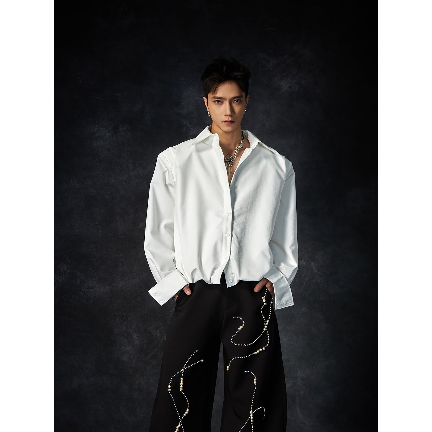 Multiple Button Waist-Fitted Hem Turn-Down Collar Long Sleeve Shirt WN15237