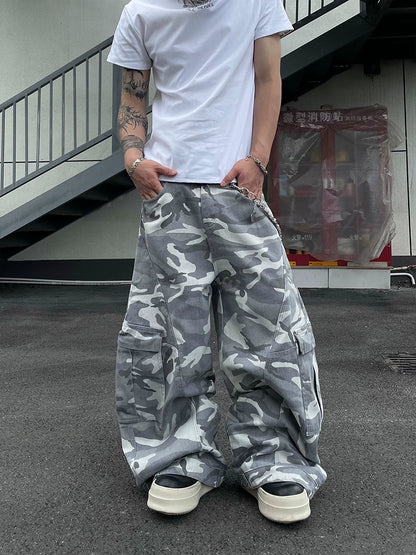 Multi-Pocket Camouflage Wide Leg Cargo Pants WN18830