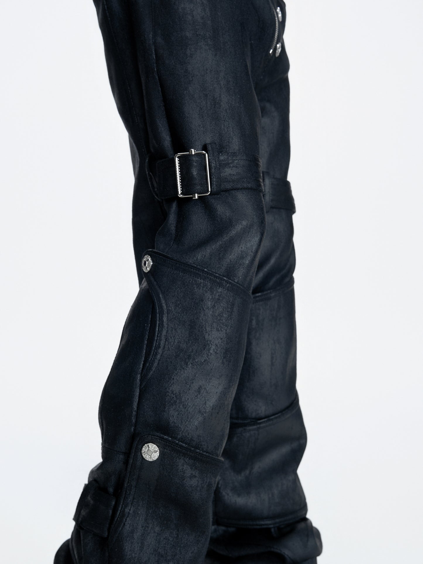 Waxed Damage Metal Button Flare Denim Jeans WN23547