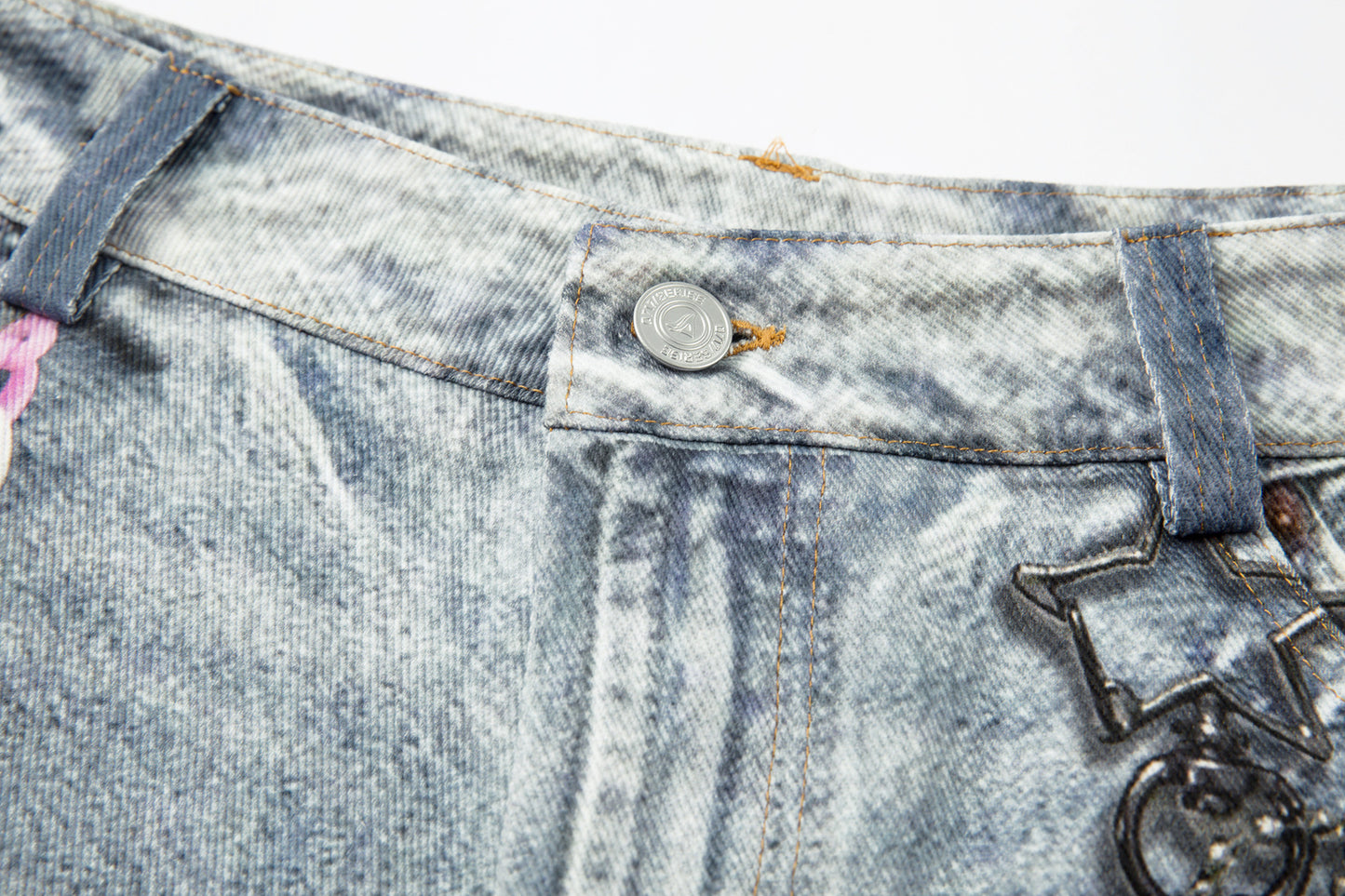 Washed Charm Patch Wide Leg Cropped Denim Jeans WN25564