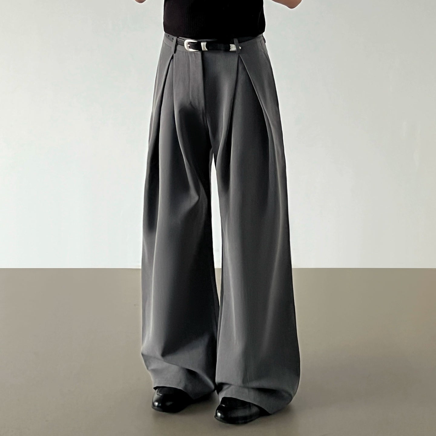 Wrinkle Curved Wide Leg Trousers WN21417