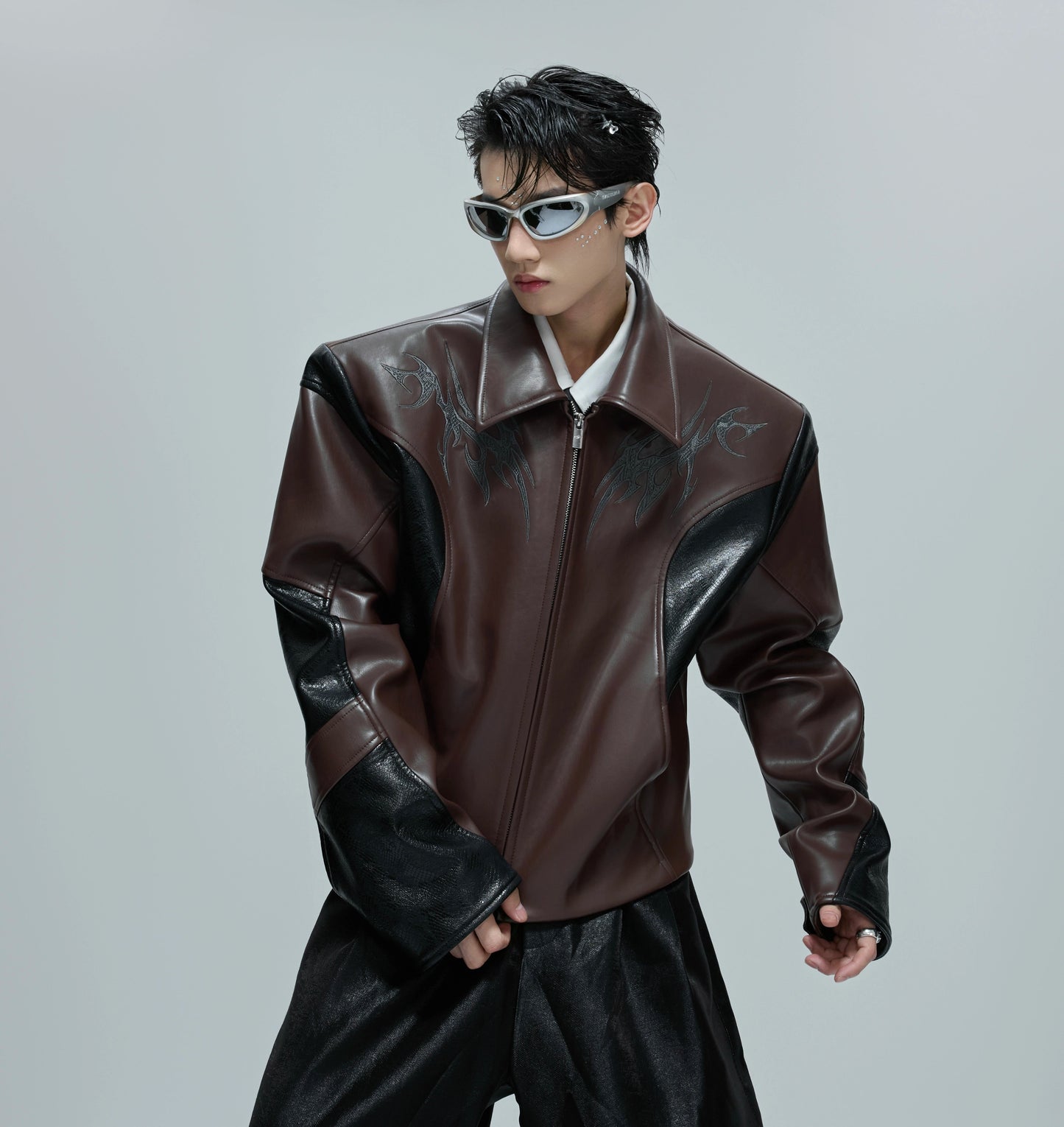 Crocodile-Pattern PU Leather Short Jacket WN21686