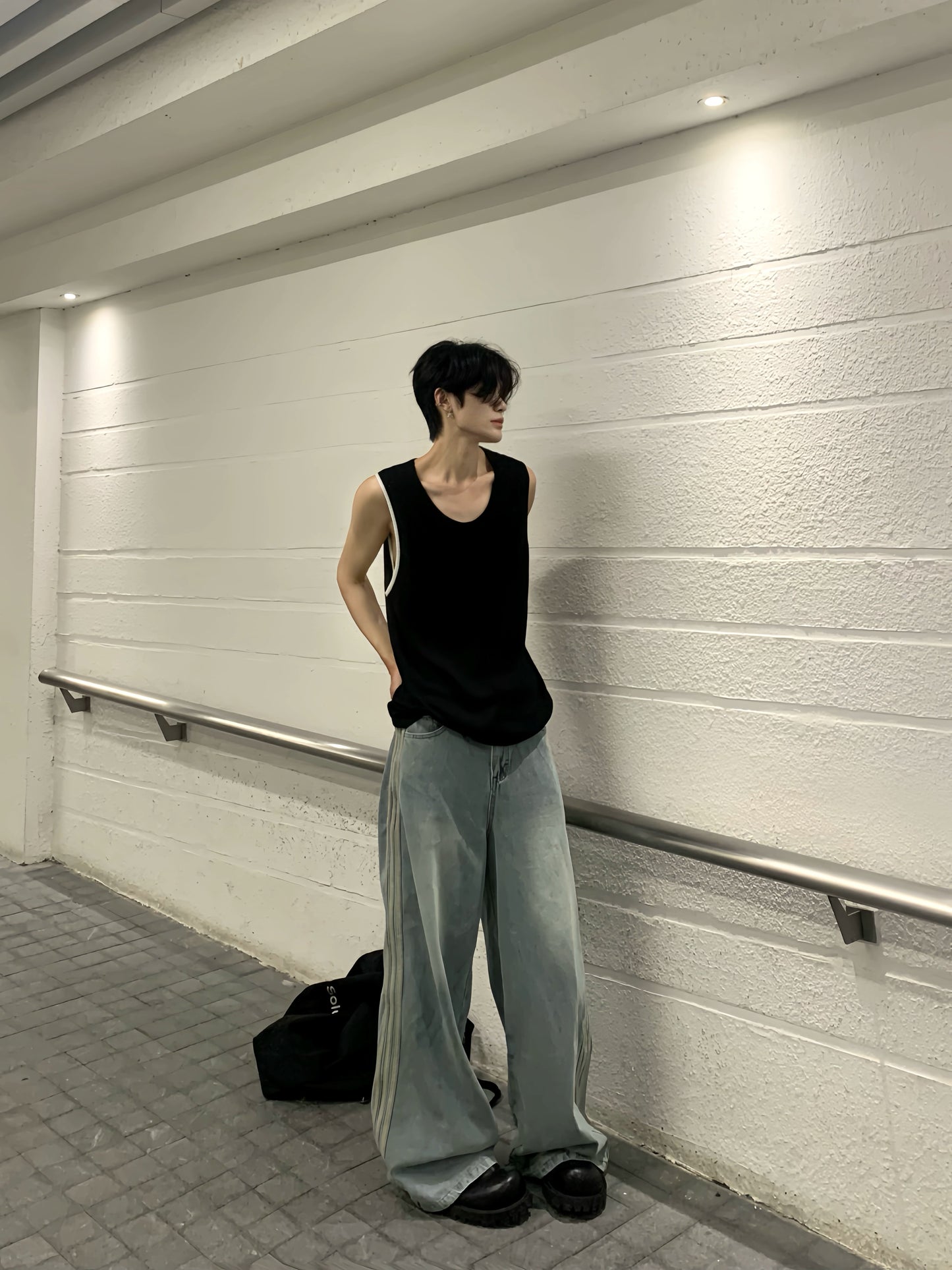 Sporty Knit Oversize Sleeveless Vest WN19888