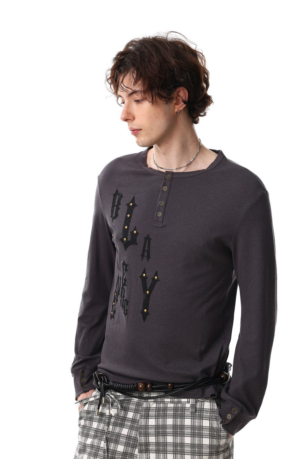 Letter Print Studs Detail Long Sleeve T-Shirt WN28032