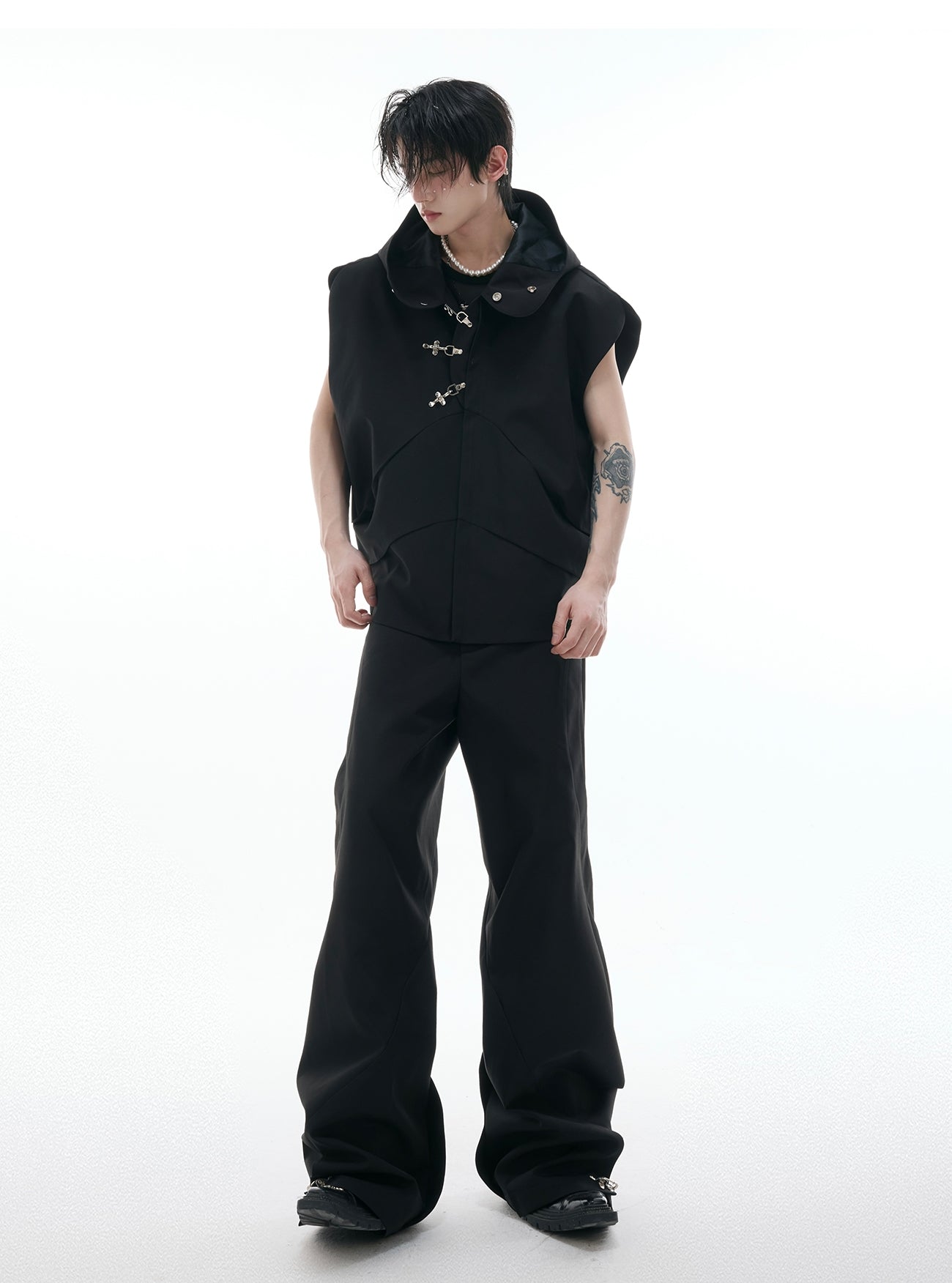 Metal Buckle Hooded Sleeveless Vest & Pants Setup WN18397