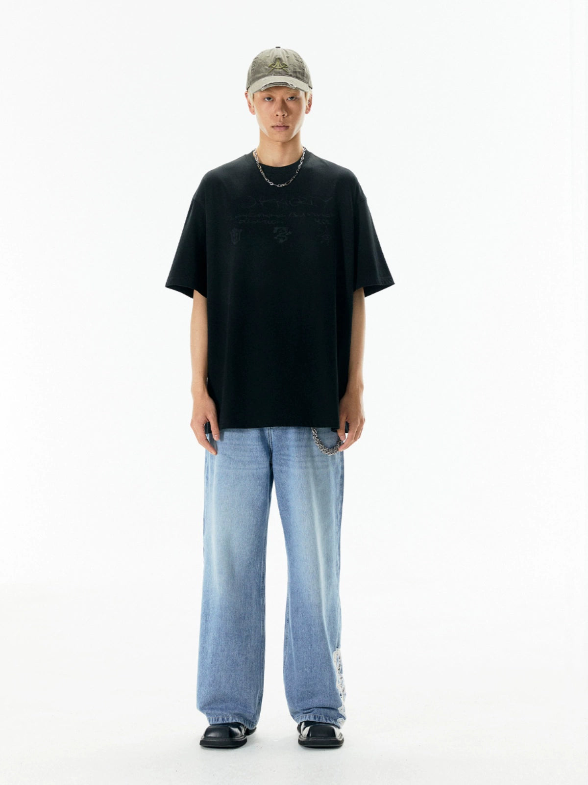 Hand-Drawn Print Oversize Short Sleeve T-Shirt WN18918