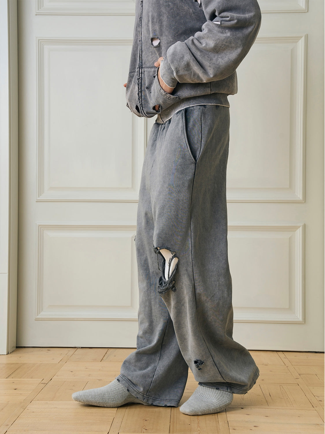 Damage Washed Hoodie & Damage Sweatpants Setup WN15157