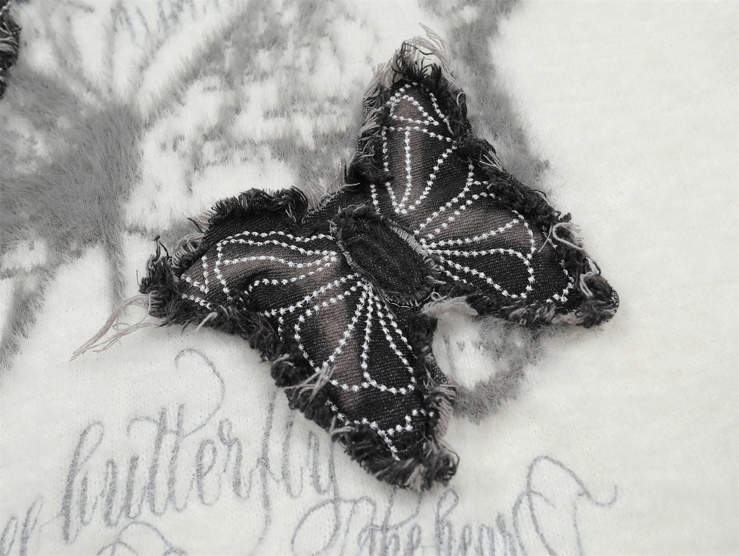 Butterfly Patchwork Embroidery Knit Sweater WN11539