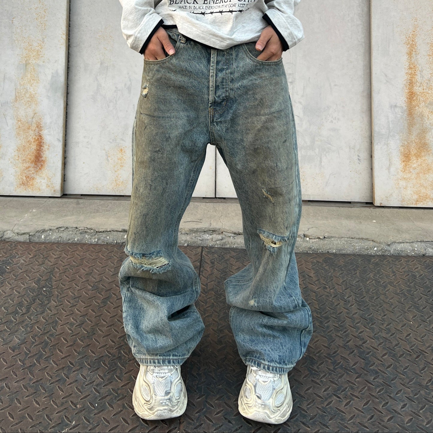 Washed Damage Wide Leg Denim Jeans WN24111