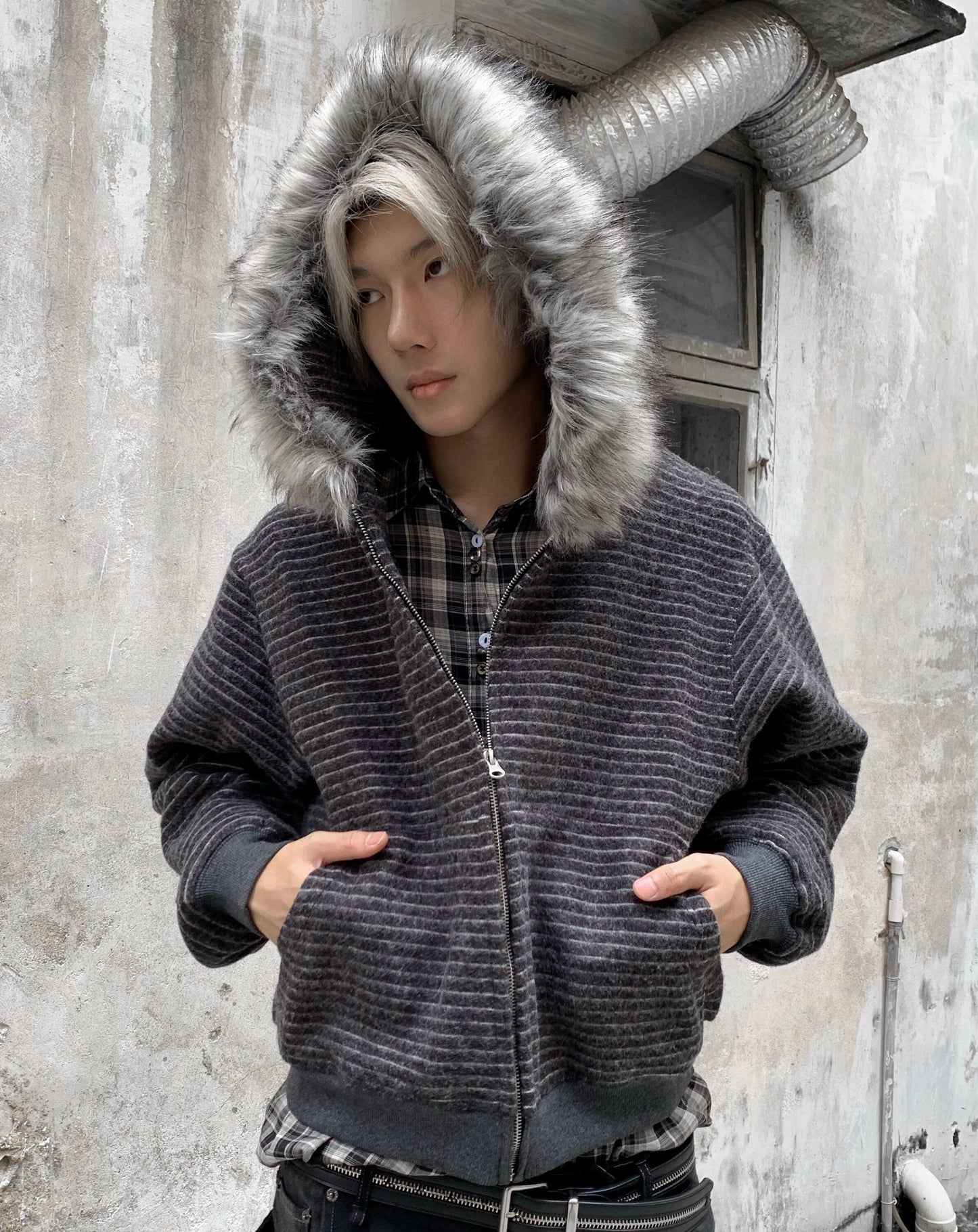 Stripe Detachable Hooded Zipper Jacket WN22224