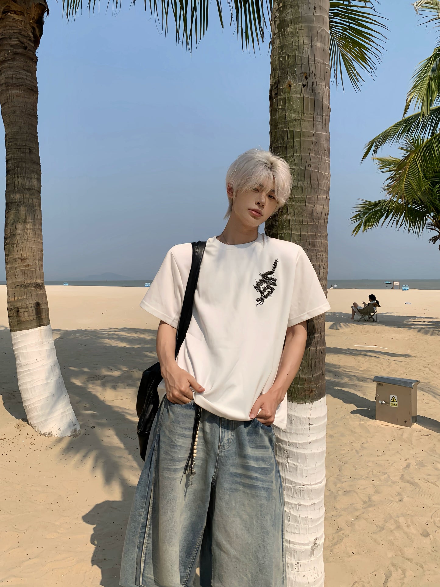 Studs Spine Embroidery Short Sleeve T-Shirt WN19779