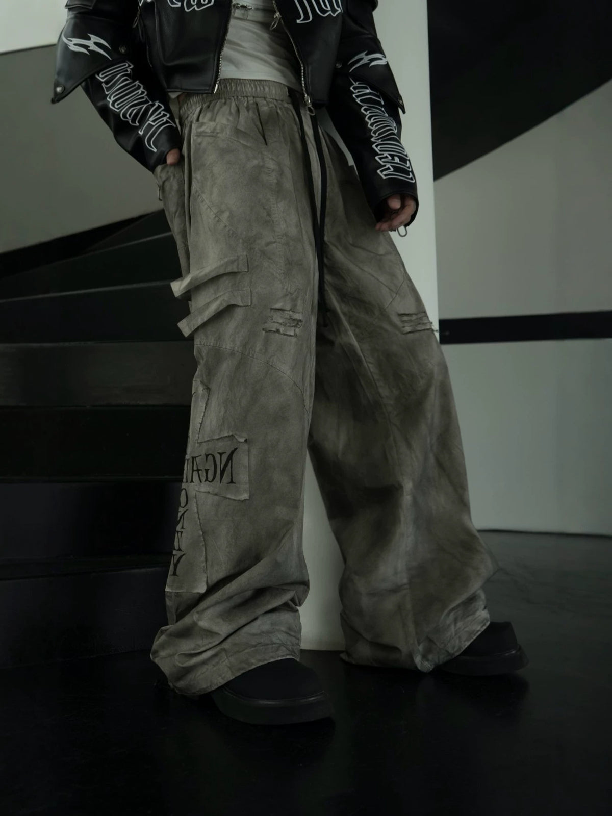 Dirty Dye Patchwork Print Wide Leg Cargo Pants WN27837