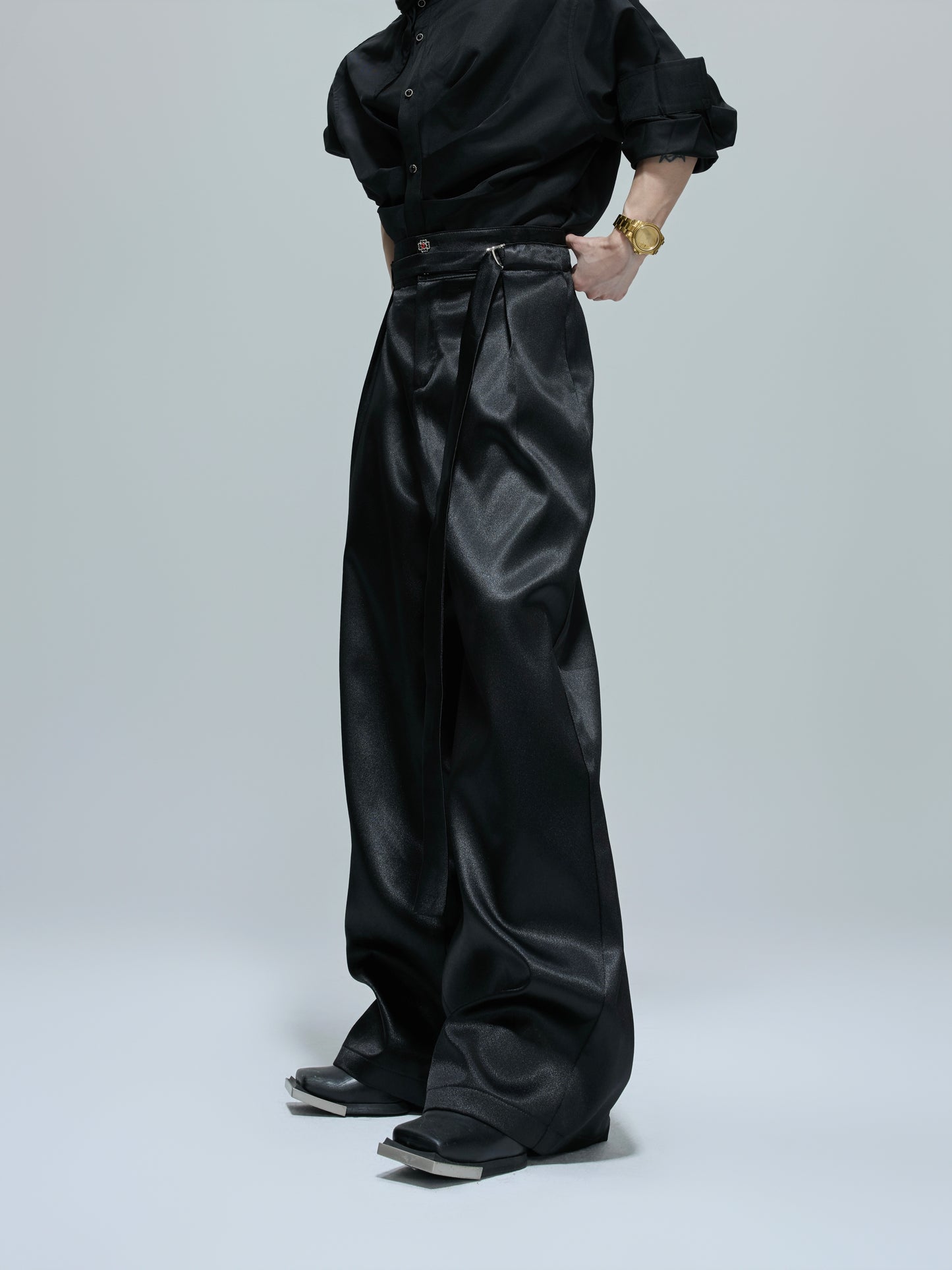 Glossy Waist-Fitted Tailored Jacket & Flare Trousers Setup WN21702