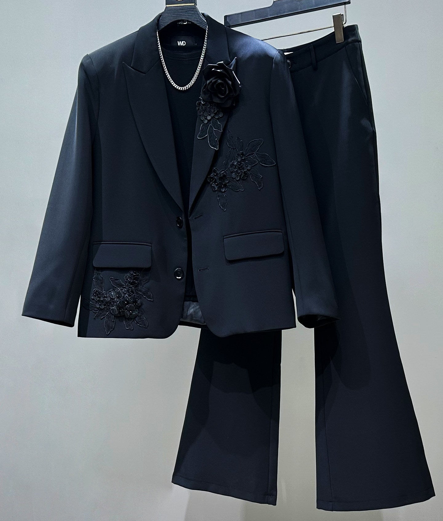 Embroidery Tailored Jacket & Flare Trousers Setup WN23943