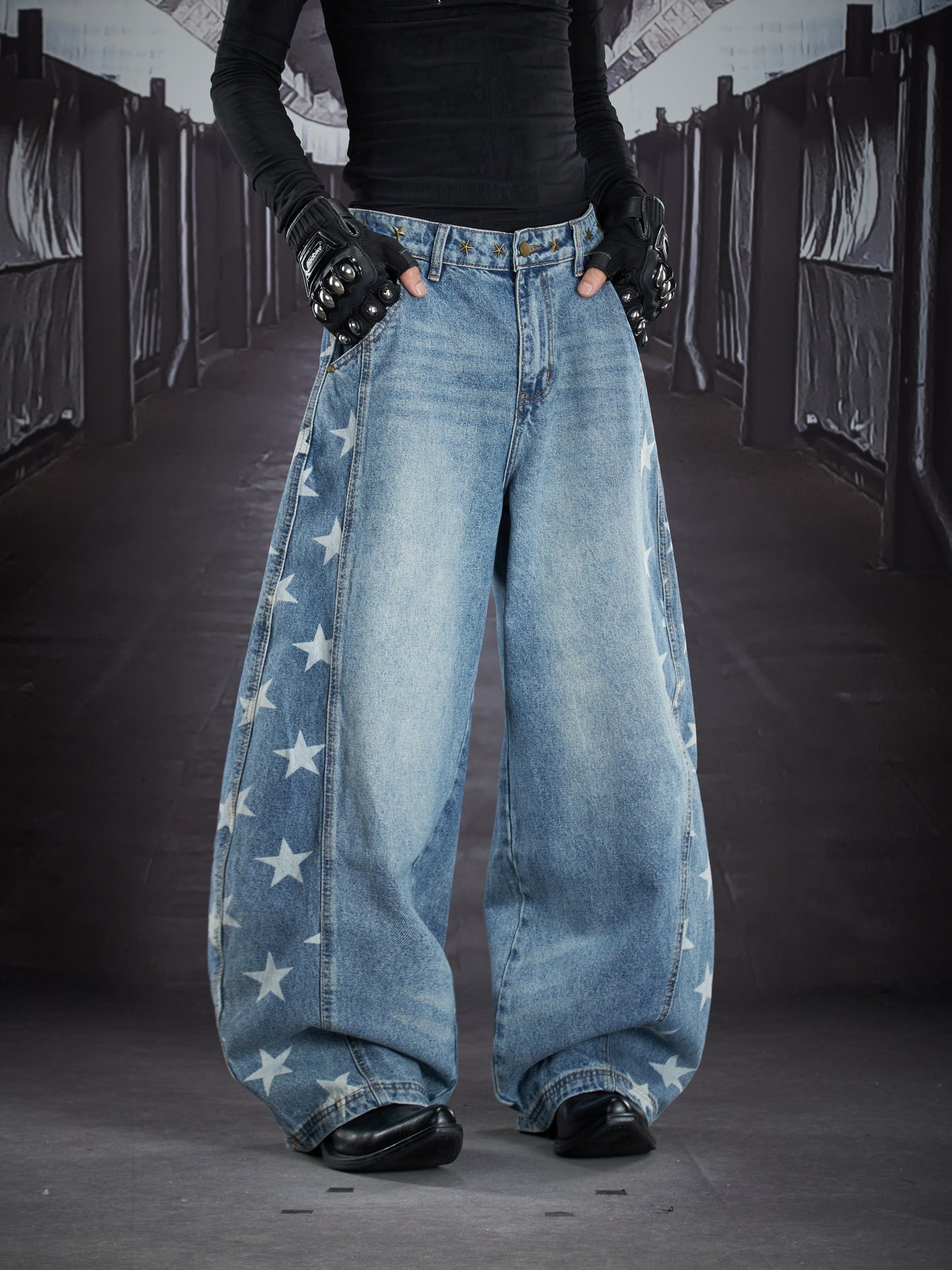 Star Print Washed Damage Wide Leg Barrel Denim Jeans WN22917