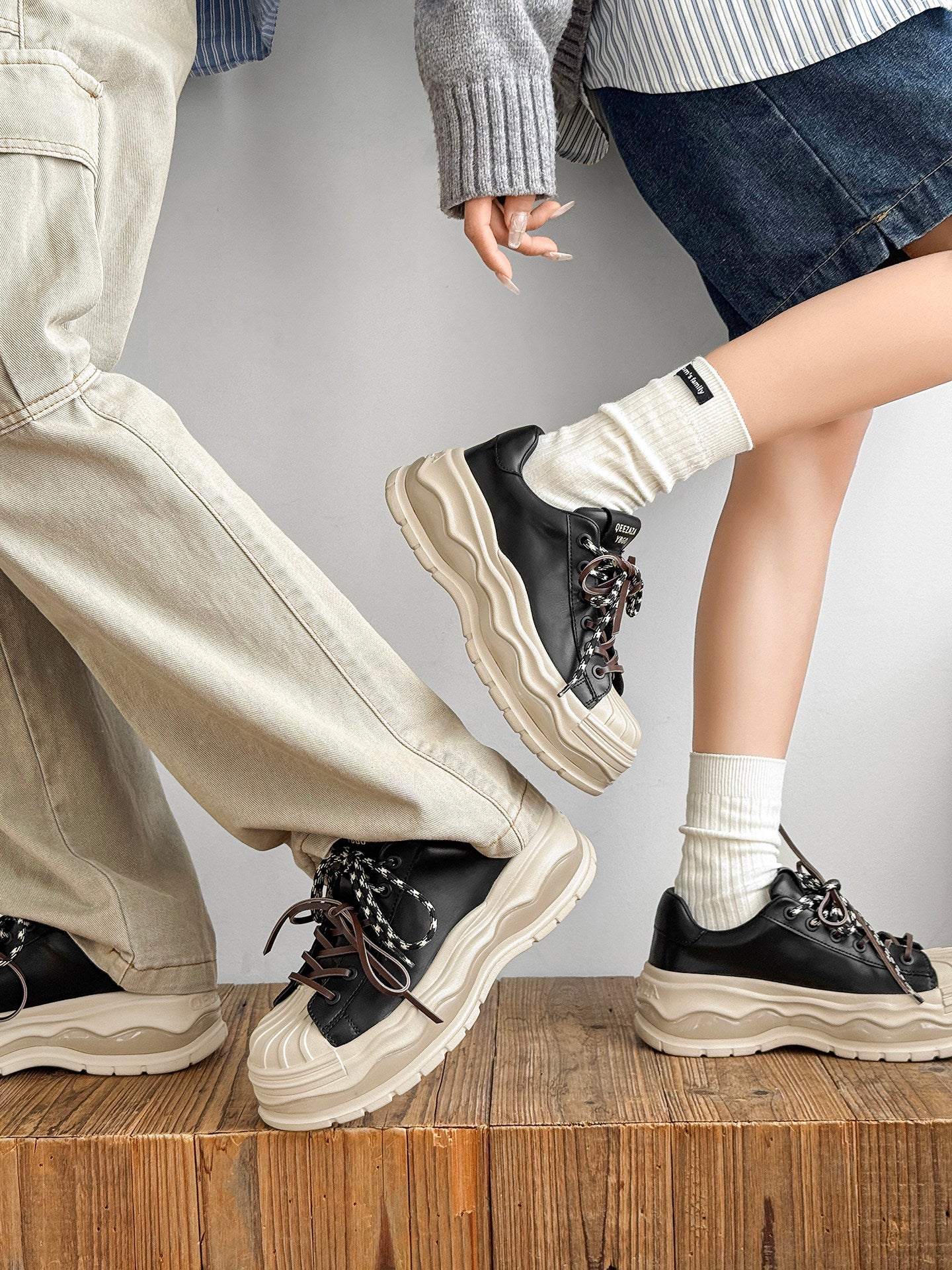 Chunky Shell Toe Platform Lace-Up Sneakers WN24517