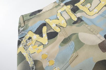 Camouflage Chain Charm Cropped Half Pants WN25539