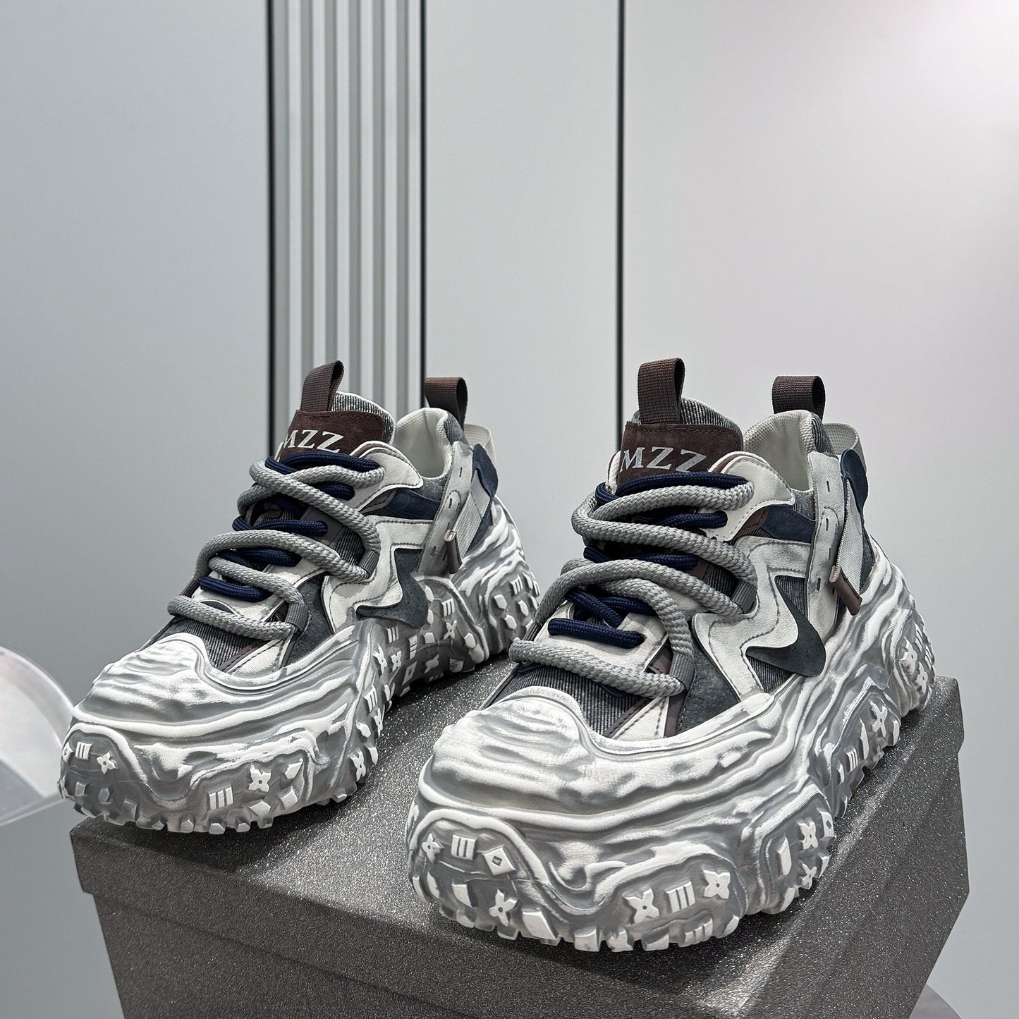Strap Washed Platform Chunky Sole Sneaker WN24714
