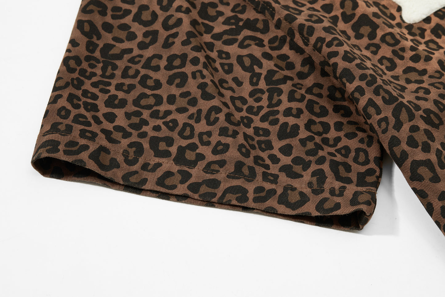 Leopard Heart Patch Short Sleeve Shirt WN25556