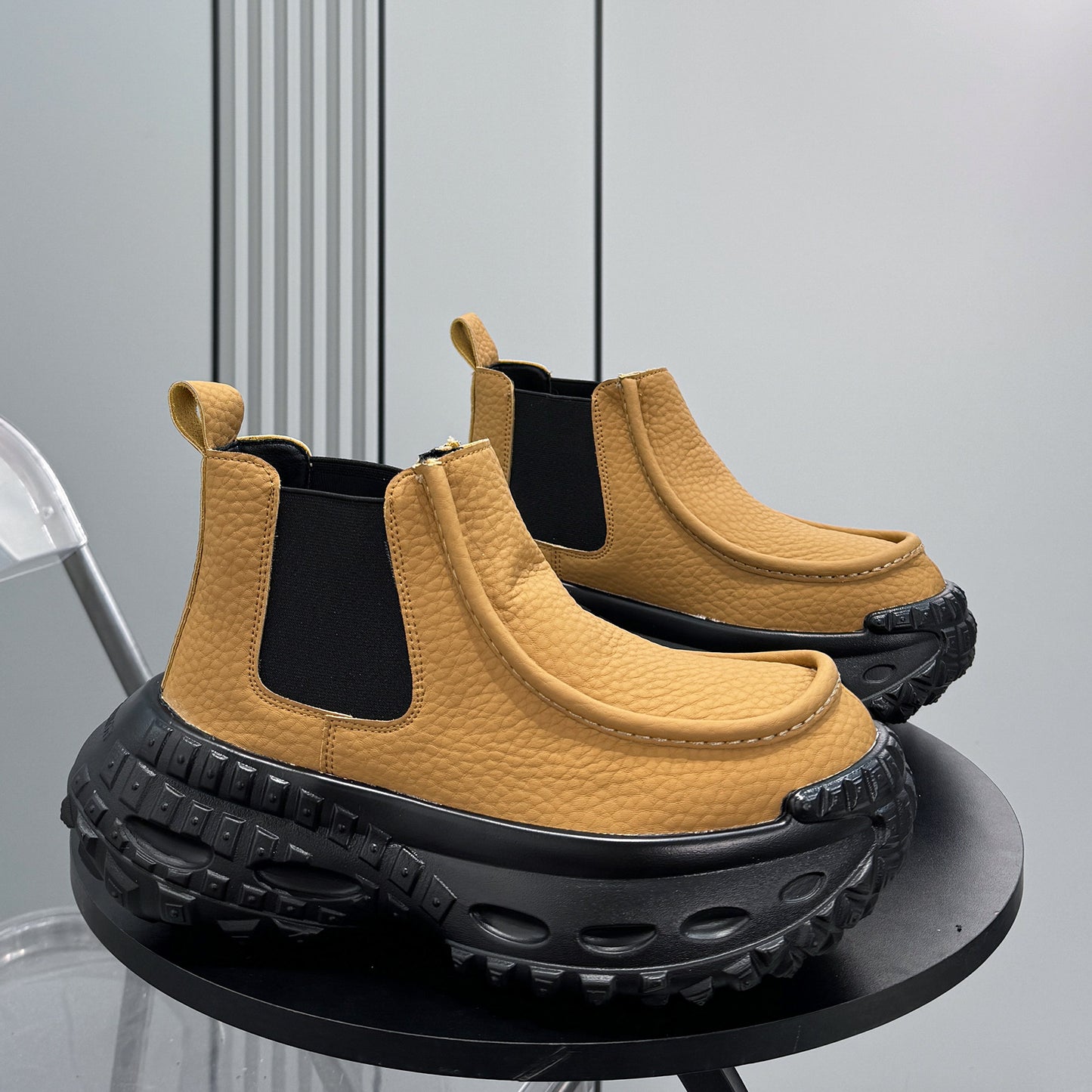 Thick-Sole Height-Increasing Chelsea Boots WN24774