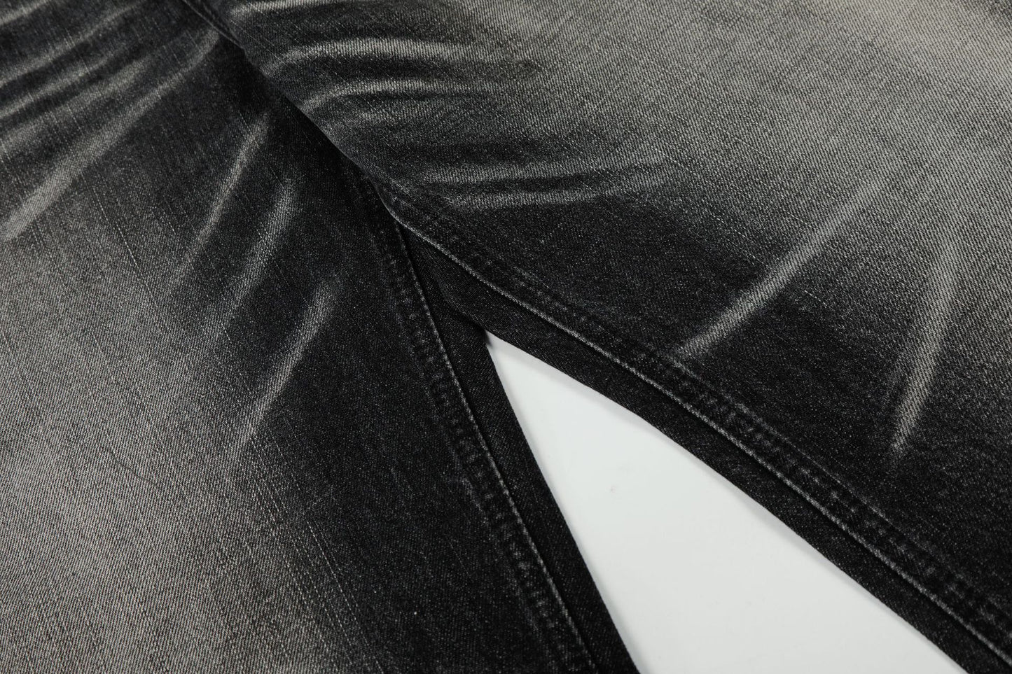 Washed Whisker Wide Leg Denim Jeans WN23063