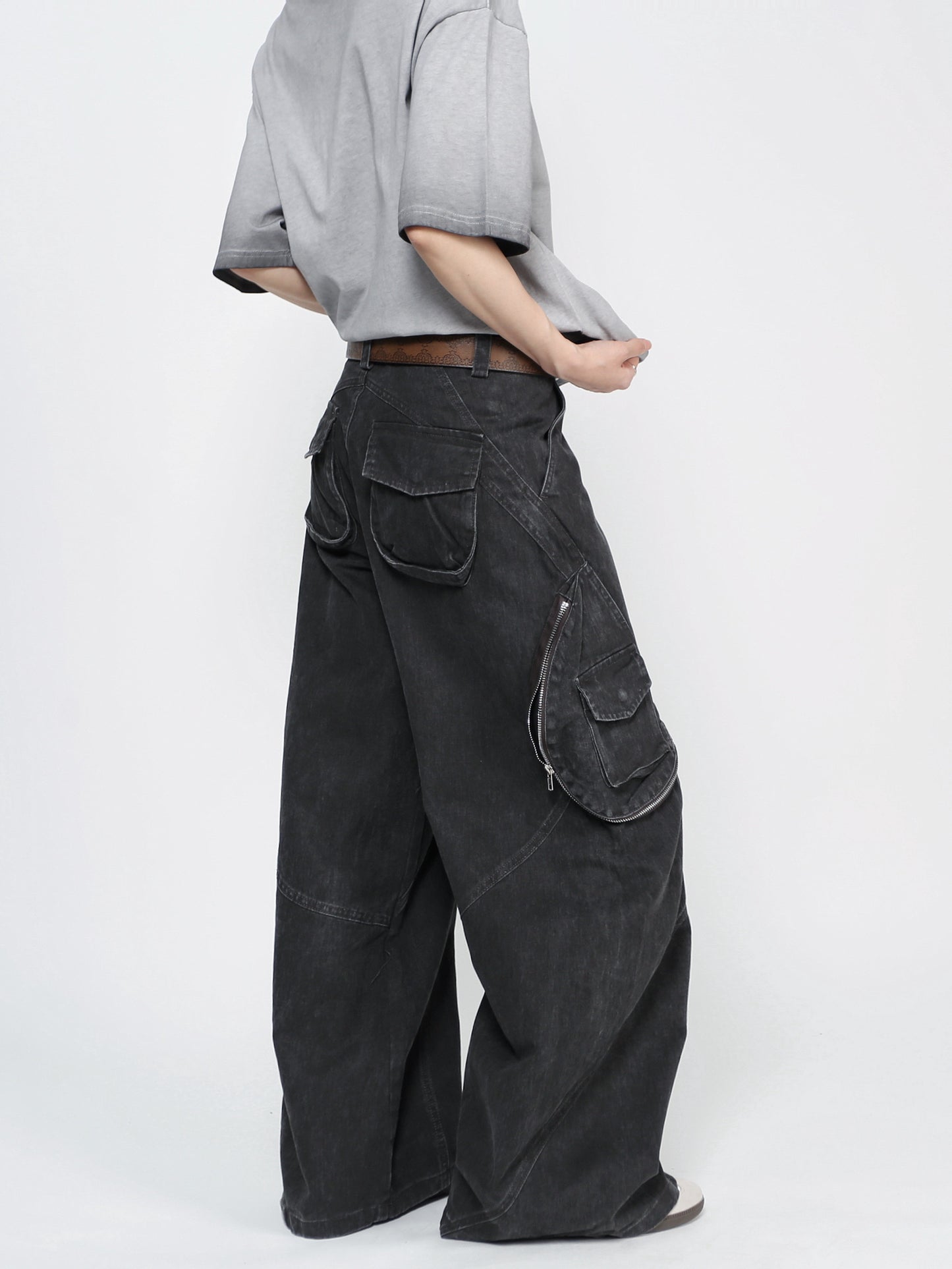 Washed Panel Seam Multi Pocket Wide Leg Denim Jeans WN24487
