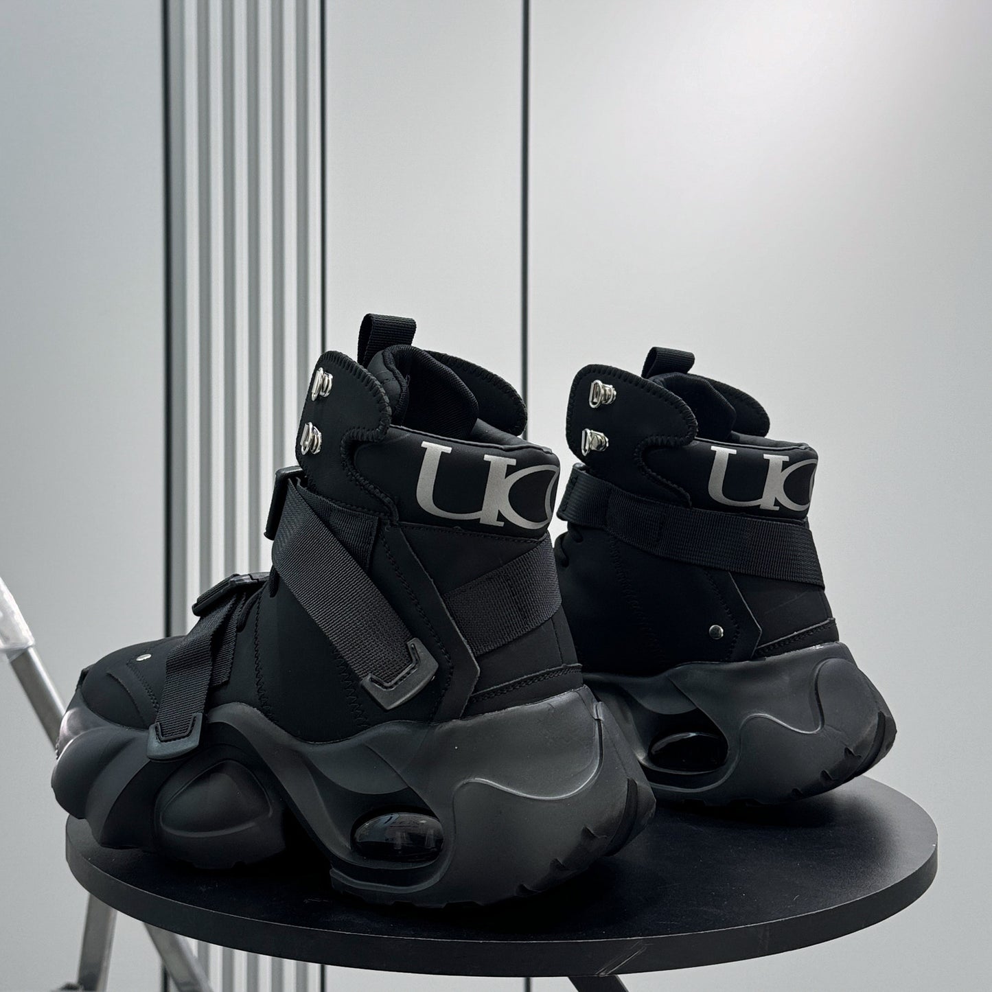 Strap Buckle Air Sole Sneaker Boots WN24706