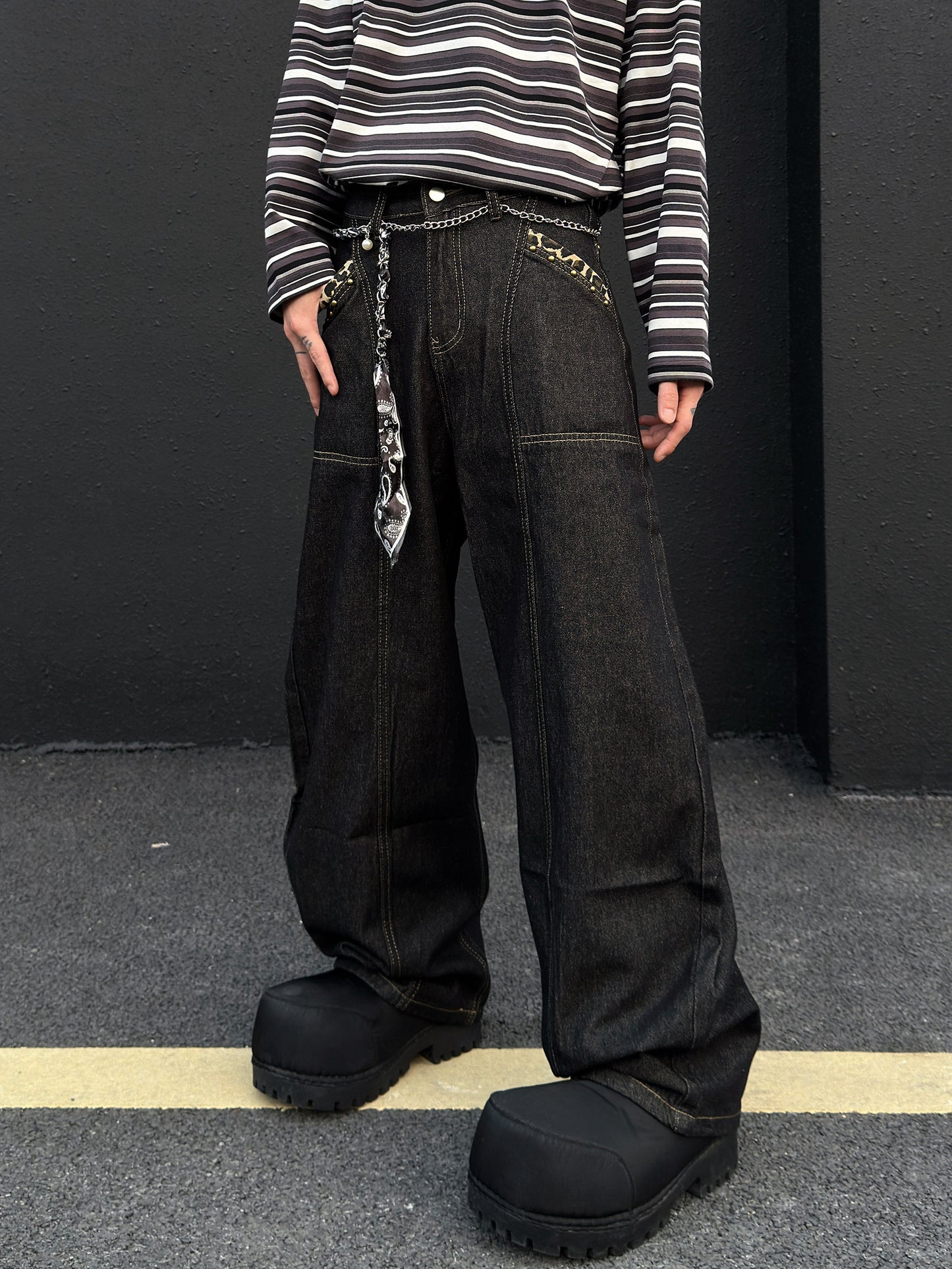 Cross Embroidery Wash Curved Cut Wide Leg Denim Jeans WN23023