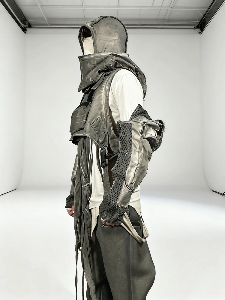 Deconstructed Detachable Hooded Short Jacket WN21999