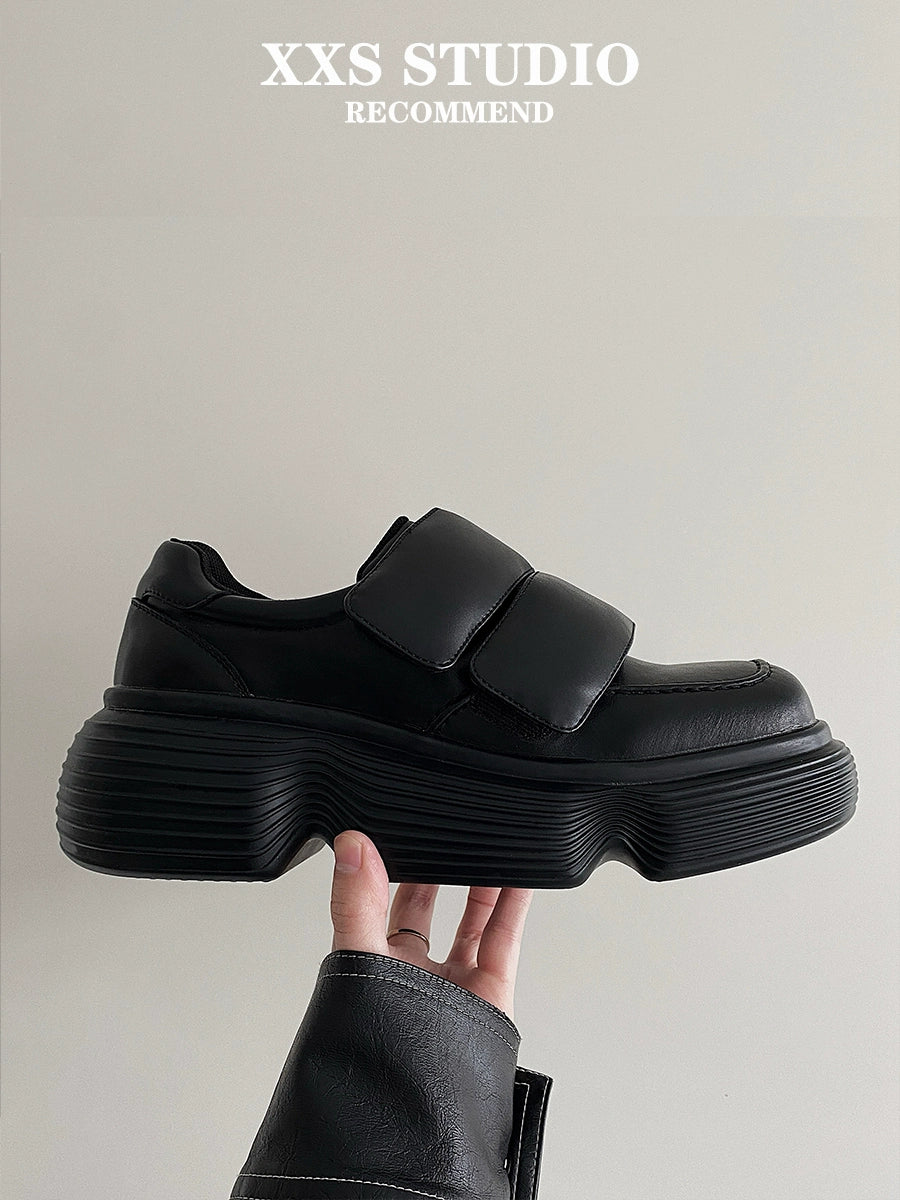 Square Toe Chunky Sole Velcro Dad Sneakers WN20774