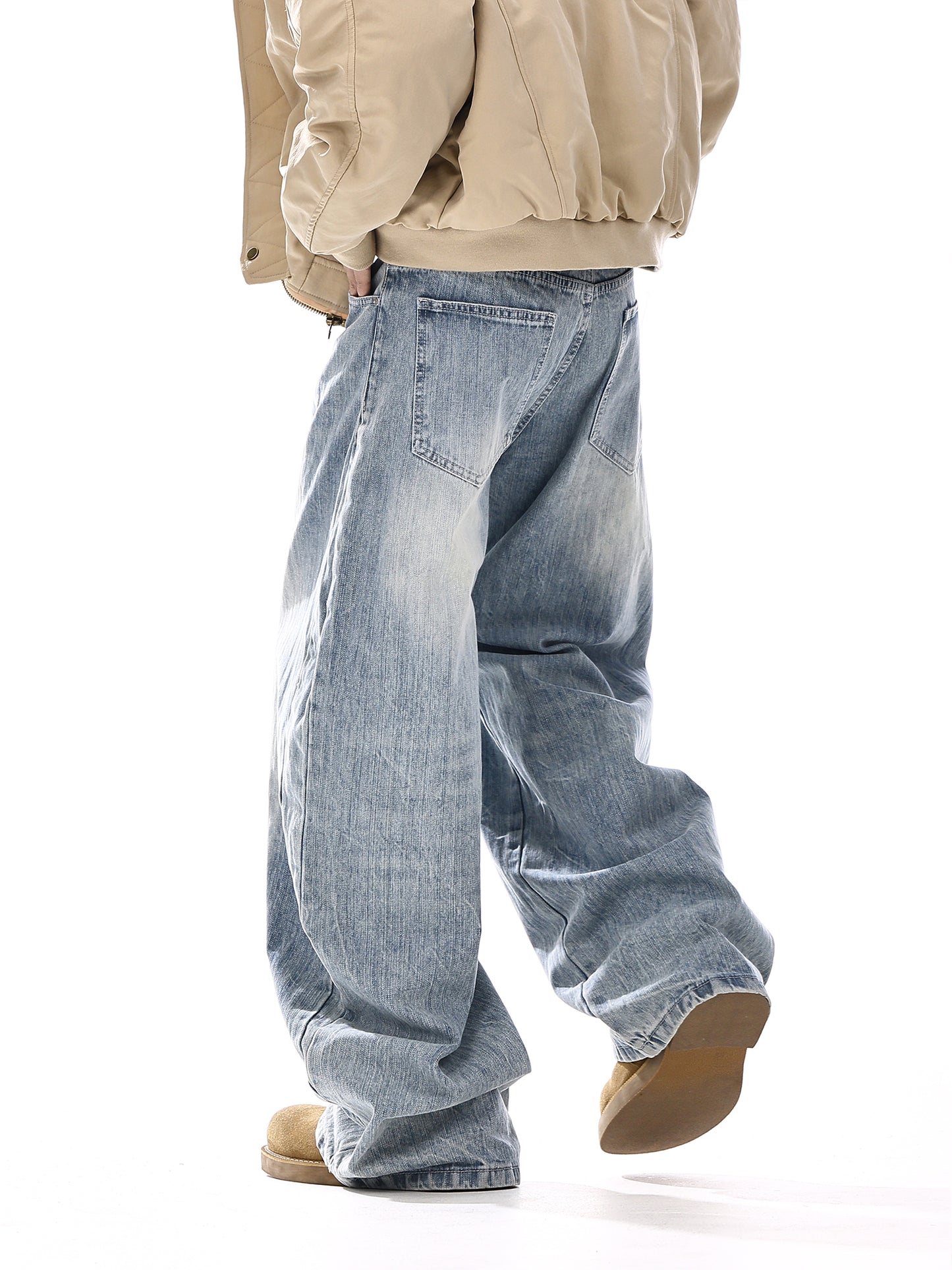 Deconstructed Washed Wide-Leg Denim Jeans WN15130