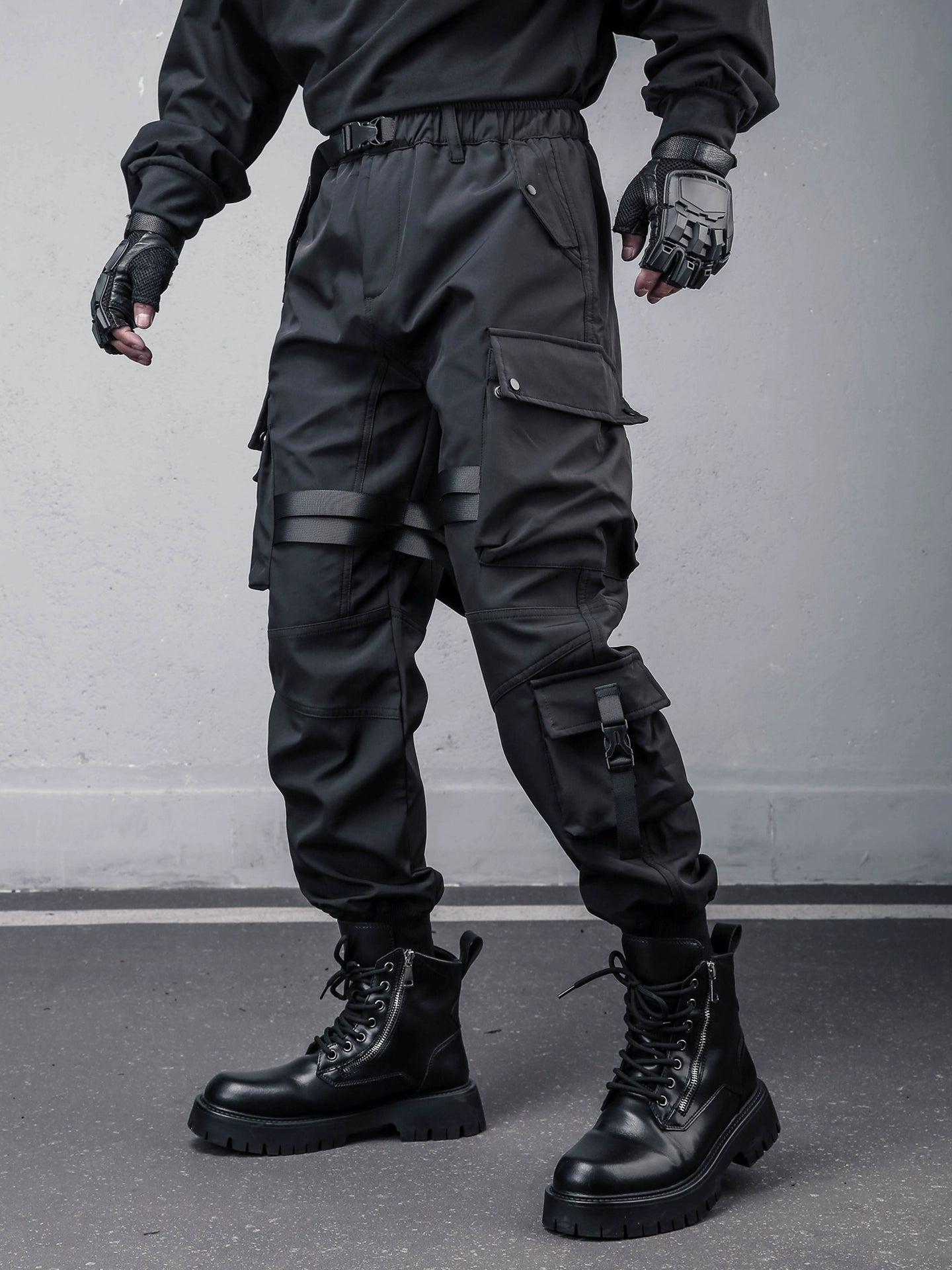 Multi Pocket Cuffed Cargo Pants WN22358