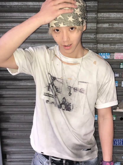Damage Graphic Short Sleeve T-Shirt WN27140