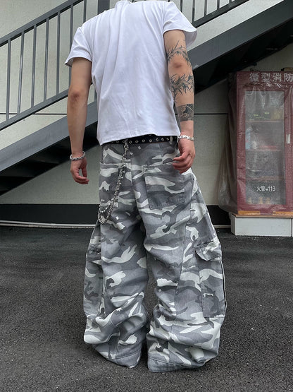 Multi-Pocket Camouflage Wide Leg Cargo Pants WN18830