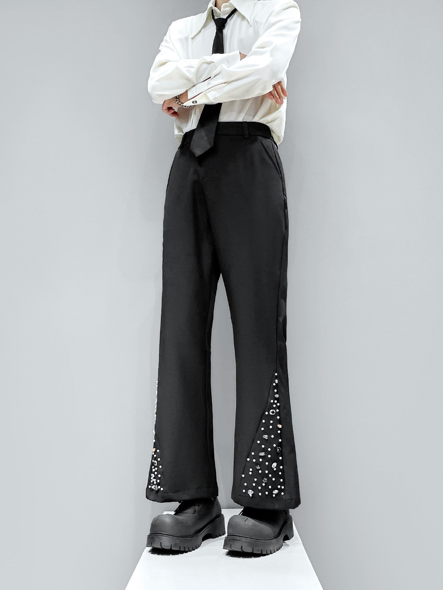 Beaded Design Flare Trousers WN23929